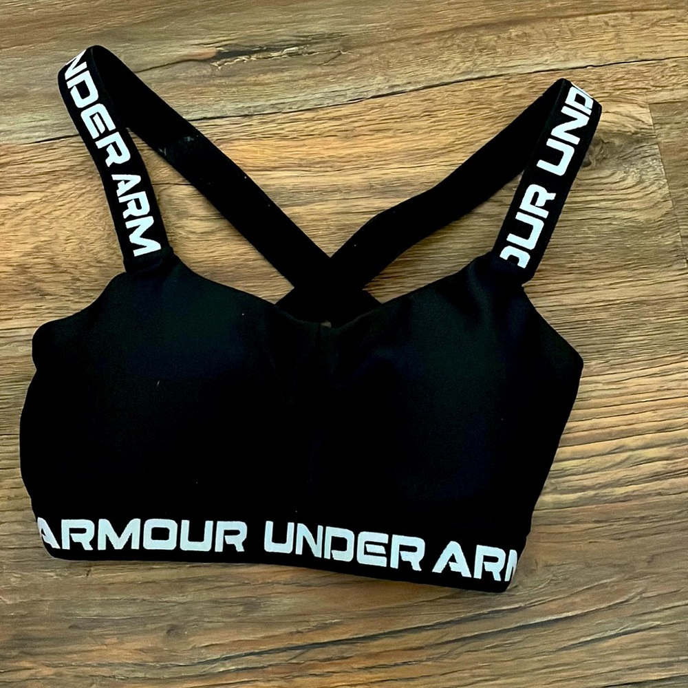 Under Amor Sports Bra